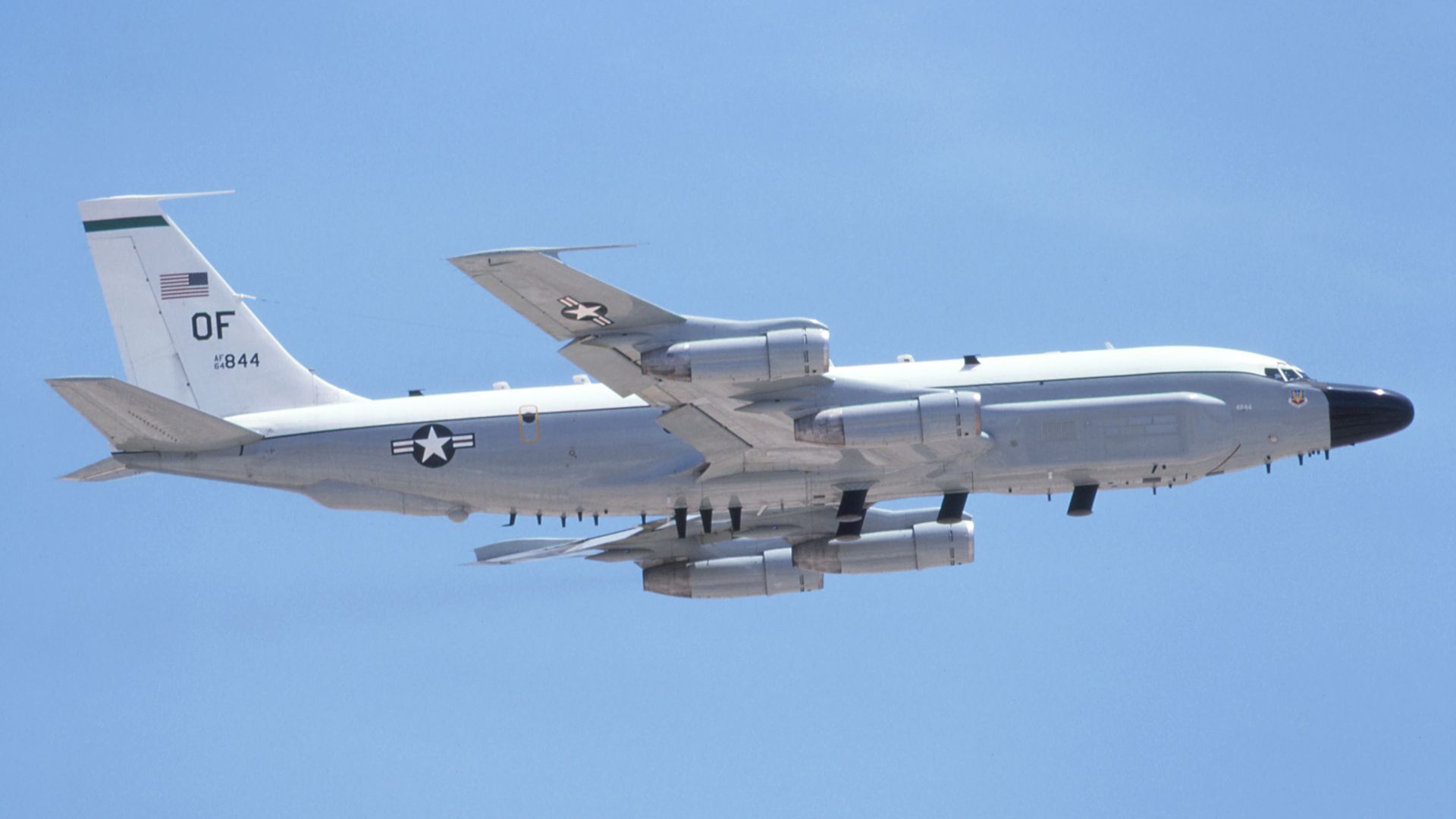 Самолет радиоэлектронной разведки ВВС США Boeing RC-135V Rivet Joint Самолет радиоэлектронной разведки ВВС США Boeing RC-135V Rivet Joint - РИА Новости, 1920, 07.09.2026