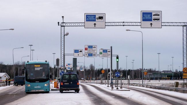 Финский пограничный пункт пропуска автомобилей на границе РФ и Финляндии