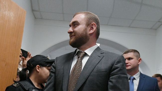 Сенатор Рауф Арашуков
