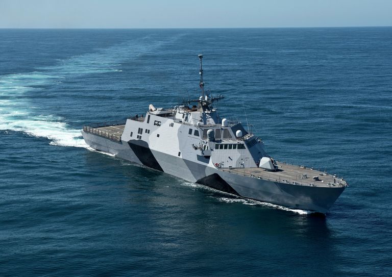 Корабль ВМС США USS Freedom Корабль ВМС США USS Freedom