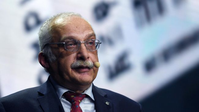 Александр Друзь на бизнес-форуме Амоконф Александр Друзь на бизнес-форуме Амоконф