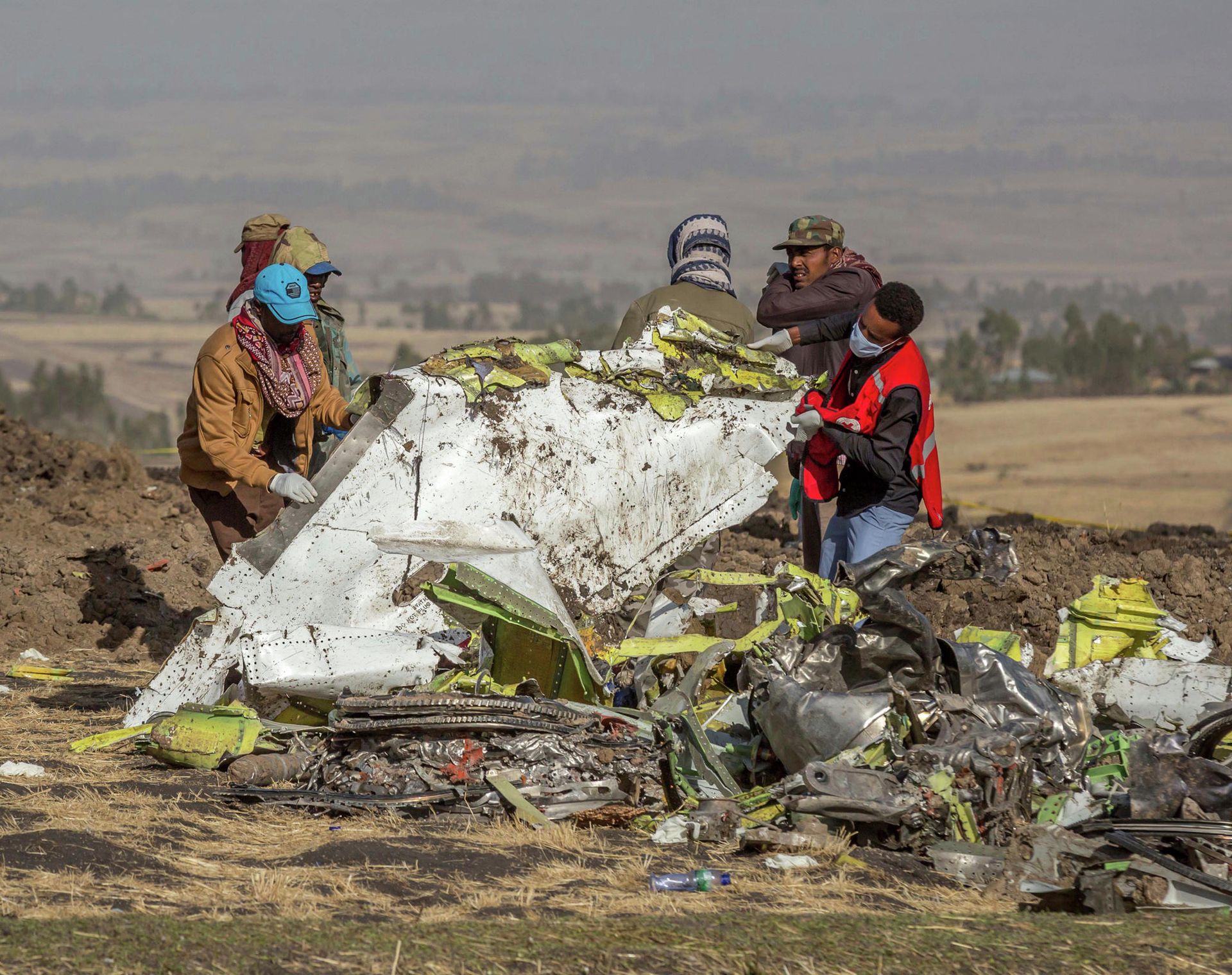 Место крушения пассажирского самолета Boeing 737 Max 8 авиакомпании Ethiopian Airlines в Эфиопии Место крушения пассажирского самолета Boeing 737 Max 8 авиакомпании Ethiopian Airlines в Эфиопии - РИА Новости, 1920, 15.03.2024