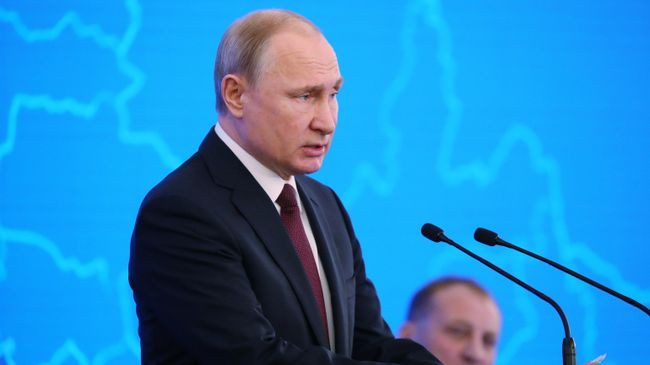 Президент РФ Владимир Путин выступает на пленарном заседании съезда РСПП Президент РФ Владимир Путин выступает на пленарном заседании съезда РСПП
