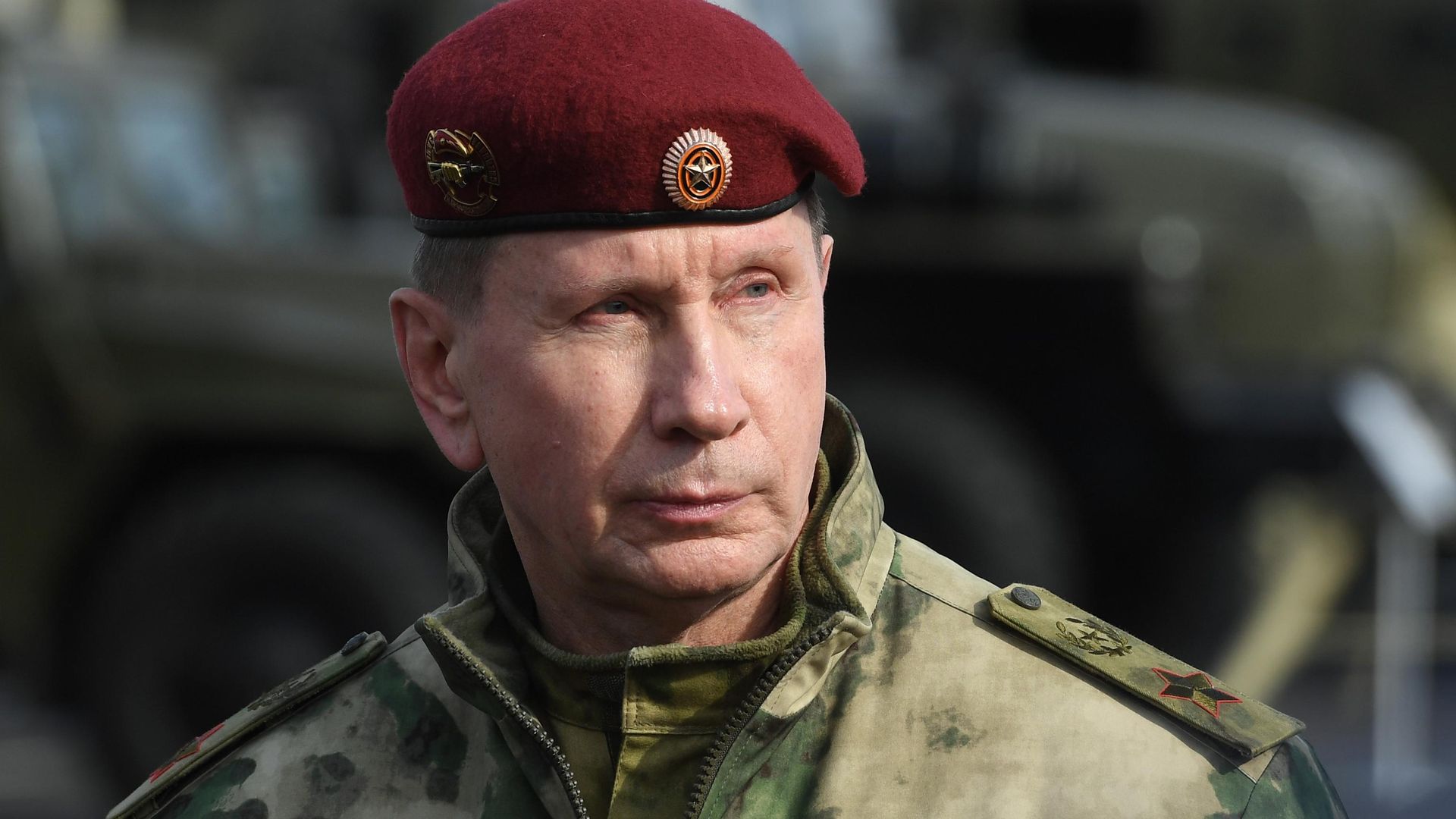 Директор Федеральной службы войск национальной гвардии - главнокомандующий войсками национальной гвардии РФ Виктор Золотов - РИА Новости, 1920, 12.11.2021