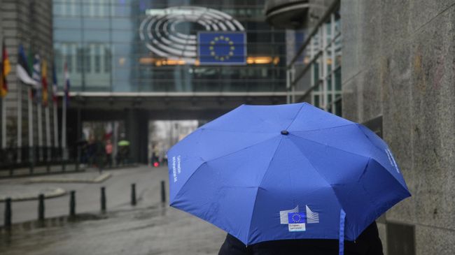 Здание Европейского парламента в Брюсселе Здание Европейского парламента в Брюсселе