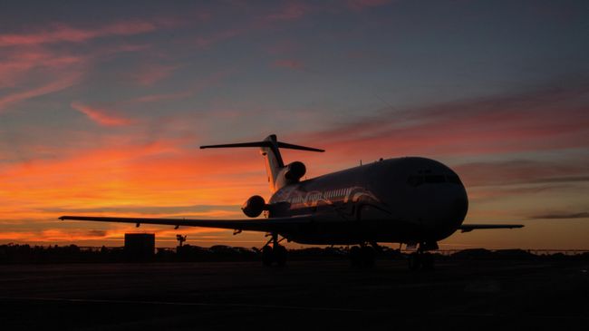 Самолет Boeing 727