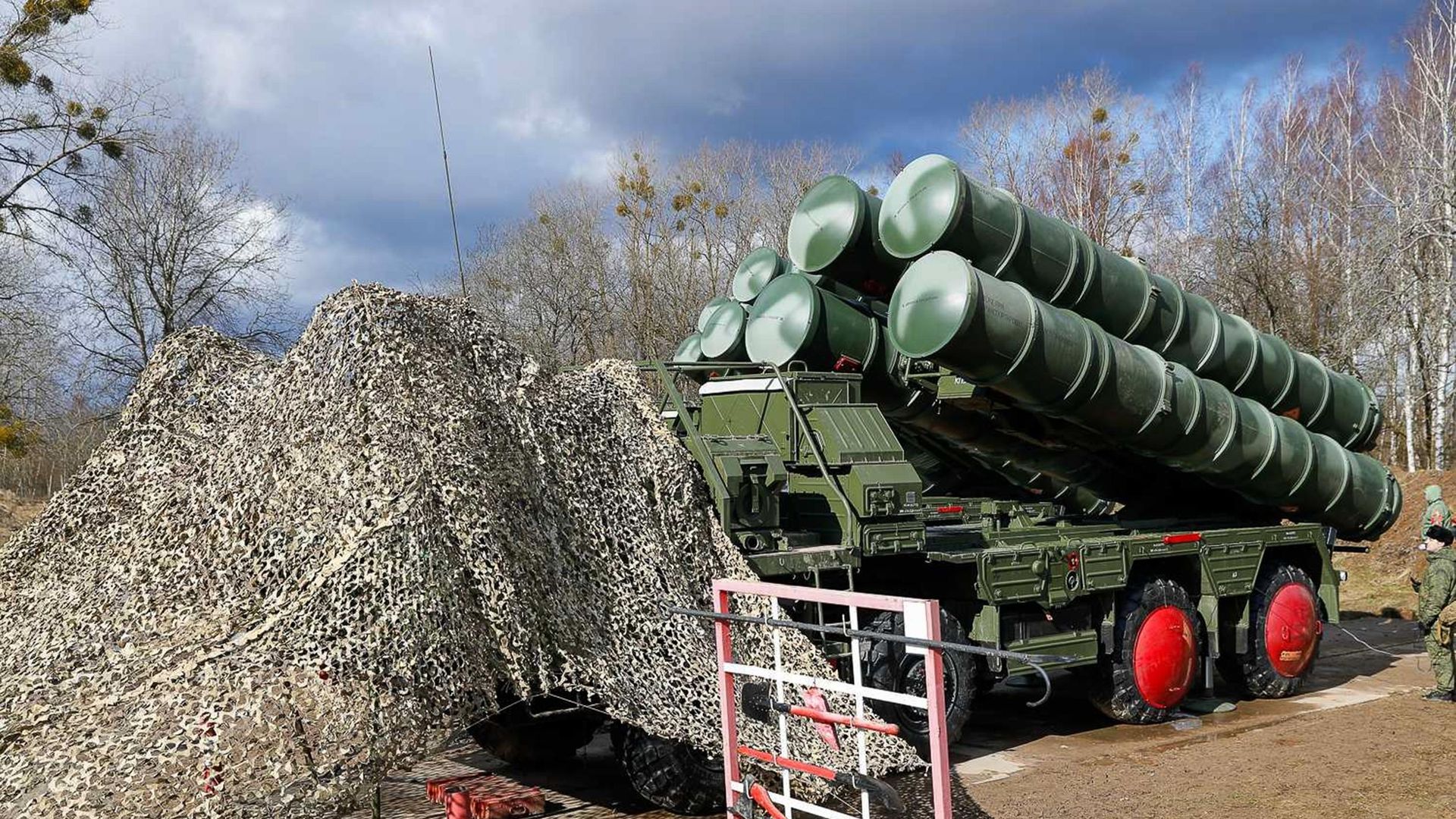 Боевые расчеты новейших зенитных ракетных систем С-400 Триумф в Калининградской области - РИА Новости, 1920, 22.10.2025