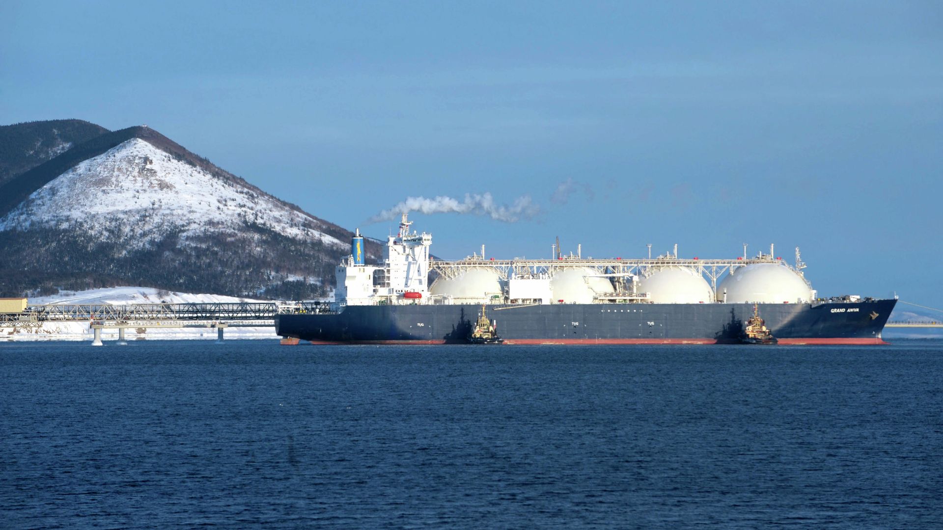 Танкер-газовоз для перевозки сахалинского сжиженного природного газа - РИА Новости, 1920, 21.03.2024