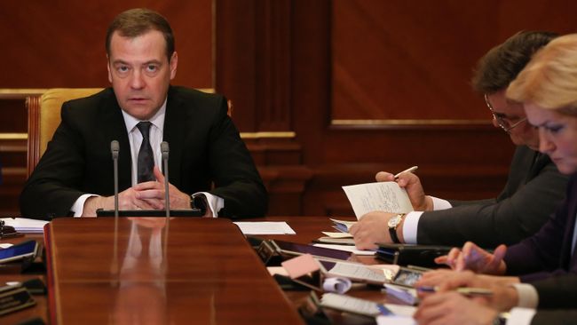 Дмитрий Медведев проводит заседание президиума Совета при президенте РФ по стратегическому развитию и национальным проектам. 18 марта 2019 Дмитрий Медведев проводит заседание президиума Совета при президенте РФ по стратегическому развитию и национальным проектам. 18 марта 2019