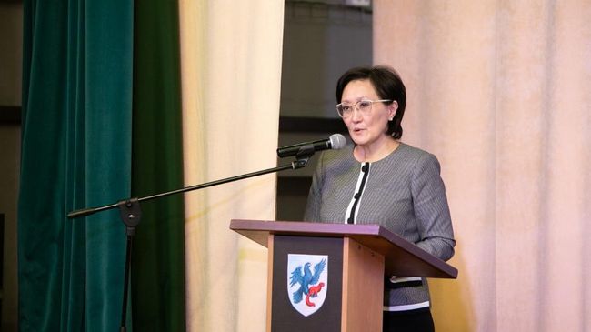 Мэр Якутска Сардана Авксентьева Мэр Якутска Сардана Авксентьева