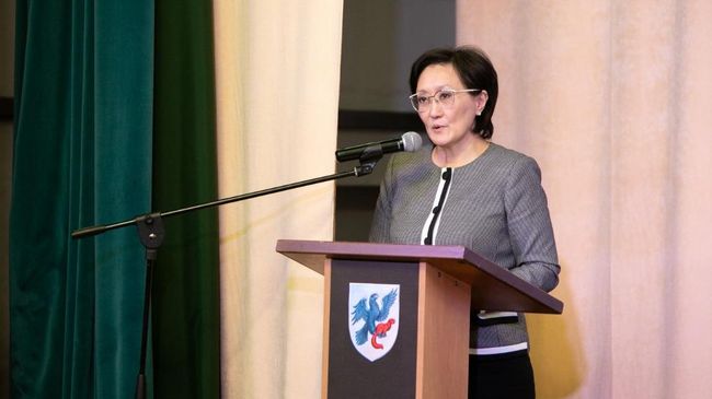 Мэр Якутска Сардана Авксентьева Мэр Якутска Сардана Авксентьева