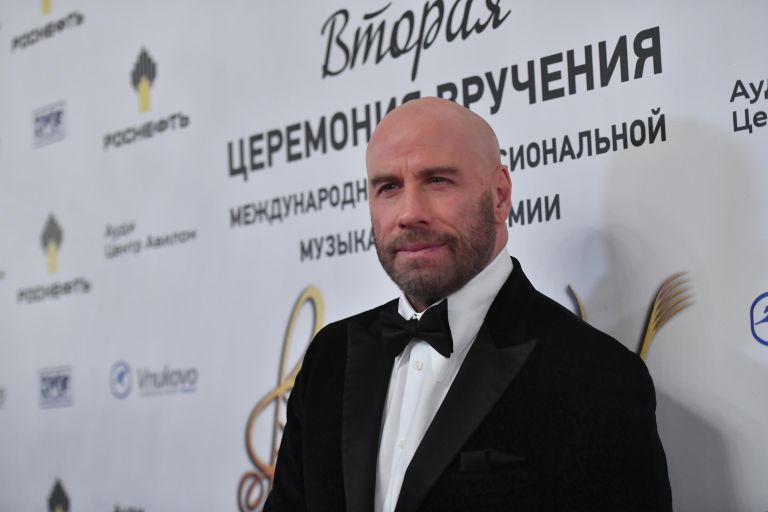 Голливудский актер Джон Траволта перед Второй церемонией вручения наград Международной профессиональной музыкальной премии BraVo в области классической музыки на Исторической сцене Большого театра Голливудский актер Джон Траволта перед Второй церемонией вручения наград Международной профессиональной музыкальной премии BraVo в области классической музыки на Исторической сцене Большого театра