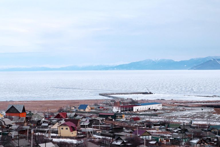 Строительство завода по розливу воды на берегу Байкала приостановлено Строительство завода по розливу воды на берегу Байкала приостановлено