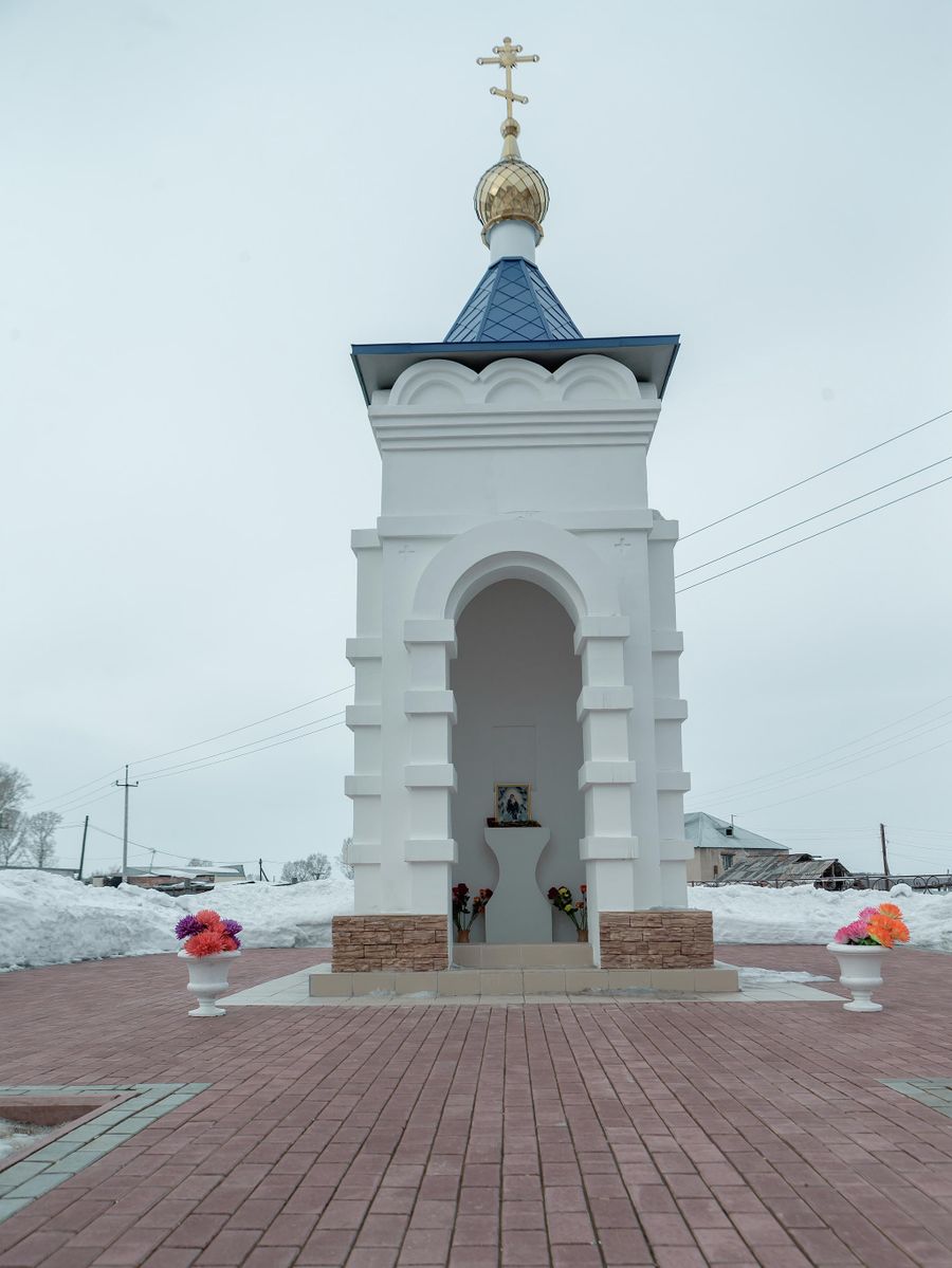 Часовня в поселке Трещевский Часовня в поселке Трещевский