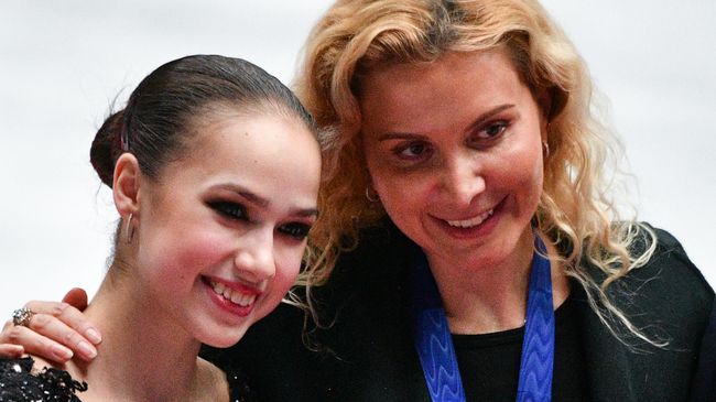 Этери Тутберидзе и Алина Загитова Этери Тутберидзе и Алина Загитова