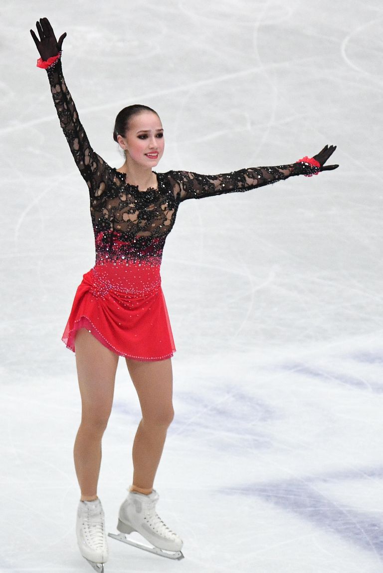 Алина Загитова Алина Загитова
