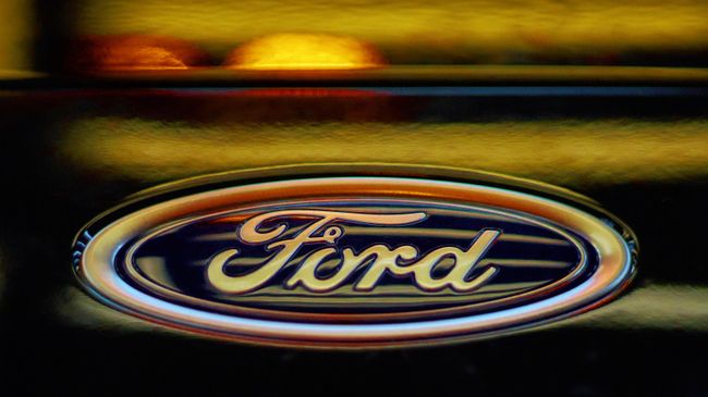 Логотип компании Ford Логотип компании Ford