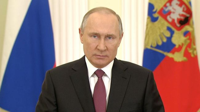 Путин поздравил сотрудников Росгвардии с профессиональным праздником Путин поздравил сотрудников Росгвардии с профессиональным праздником
