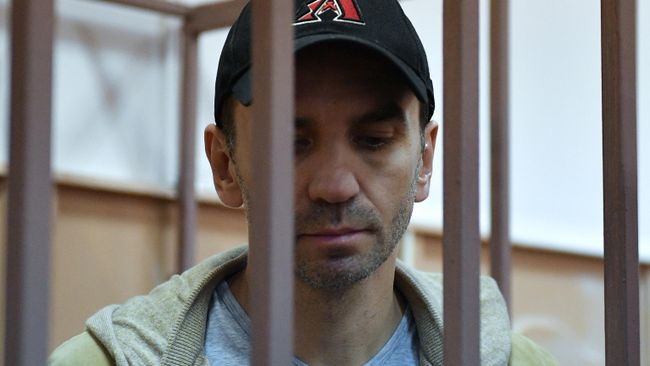 Бывший министр РФ по связям с Открытым правительством Михаил Абызов в Басманном суде Москвы