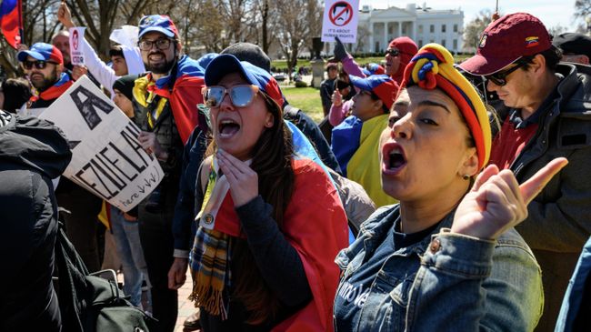 Митинг против вмешательства США в дела Венесуэлы Митинг против вмешательства США в дела Венесуэлы