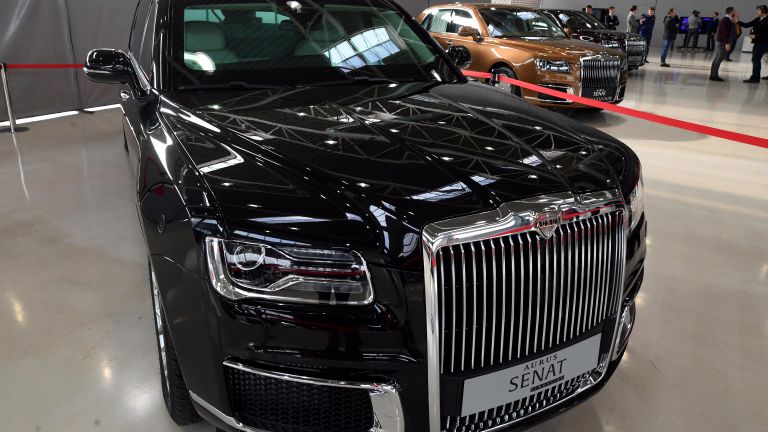Автомобиль Aurus в Государственном научном центре РФ ФГУП НАМИ в рамках проекта Открой#Моспром в Москве Автомобиль Aurus в Государственном научном центре РФ ФГУП НАМИ в рамках проекта Открой#Моспром в Москве