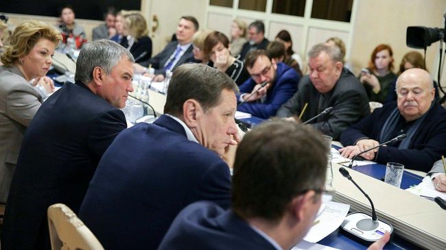 Заседание Совета по законотворчествупод председательством Вячеслава Володина в Государственной Думе. 26 марта 2019 Заседание Совета по законотворчествупод председательством Вячеслава Володина в Государственной Думе. 26 марта 2019