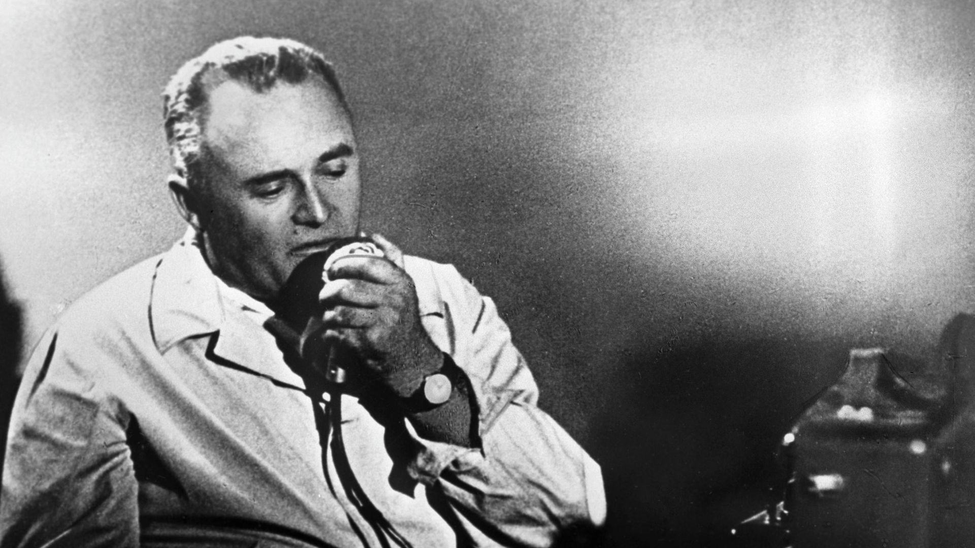 Академик Сергей Павлович Королев во время запуска корабля Восток с Юрием Гагариным - РИА Новости, 1920