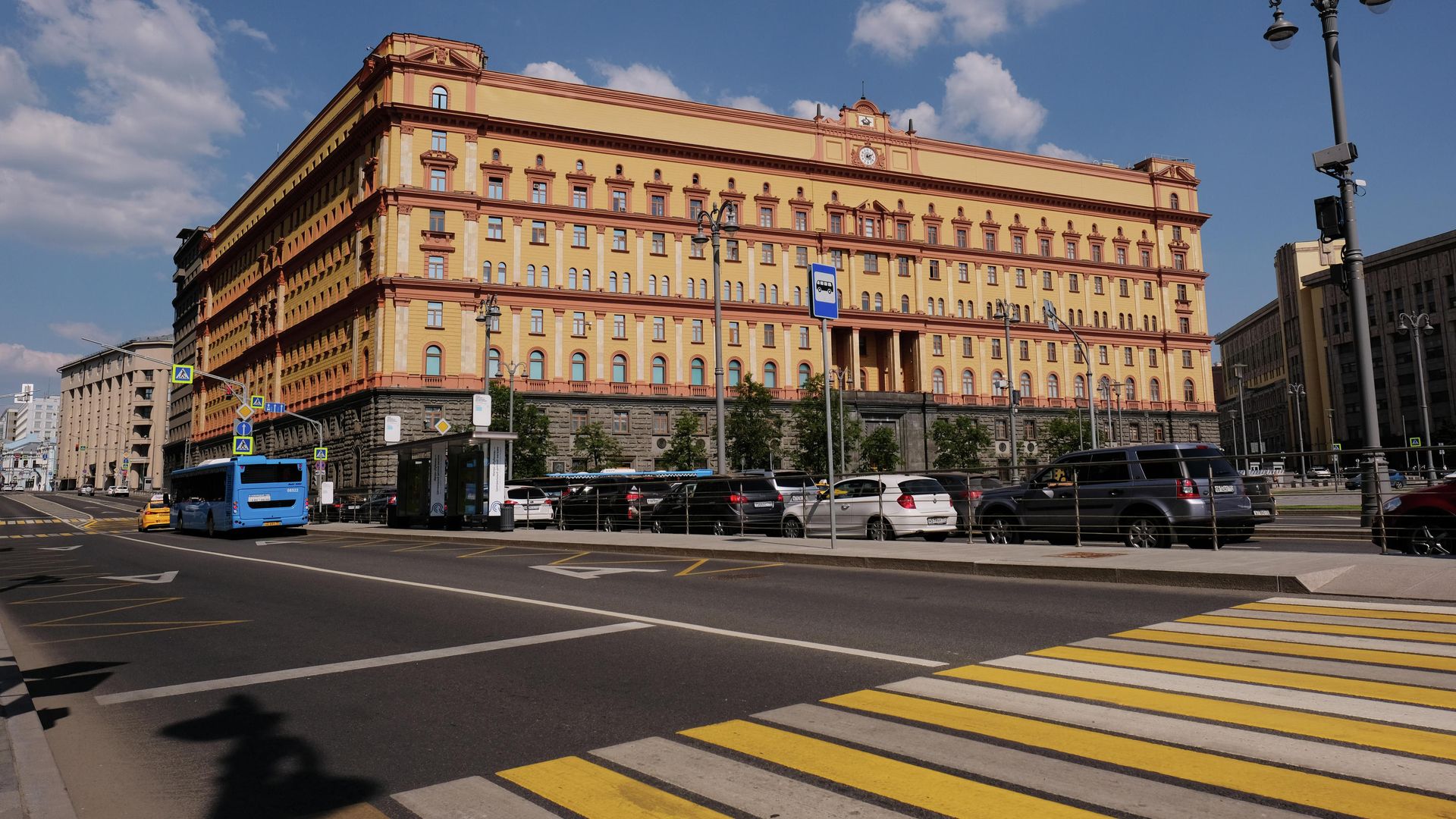 Здание Федеральной службы безопасности (ФСБ) на Лубянской площади в Москве Здание Федеральной службы безопасности (ФСБ) на Лубянской площади в Москве - РИА Новости, 1920, 01.10.2019