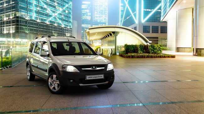 Двухтопливный автомобиль Lada Largus Cross CNG Двухтопливный автомобиль Lada Largus Cross CNG