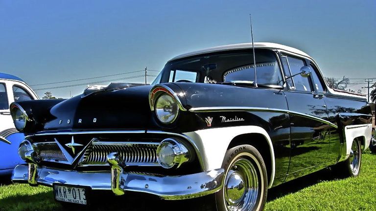 Автомобиль Ford Mainline Coupe Utility Автомобиль Ford Mainline Coupe Utility