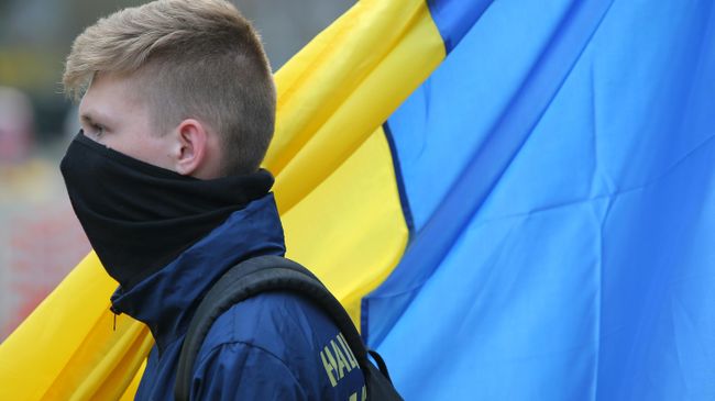 Участник акции националистов в Киеве Участник акции националистов в Киеве