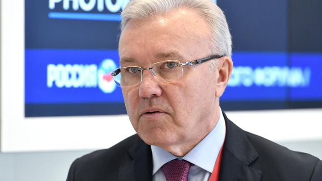 Губернатор Красноярского края Александр Усс Губернатор Красноярского края Александр Усс