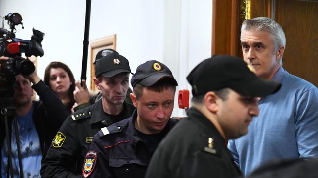 Основатель фонда Baring Vostok Майкл Калви на заседании в Басманном суде Москвы. Основатель фонда Baring Vostok Майкл Калви на заседании в Басманном суде Москвы.