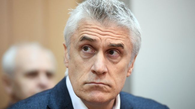 Основатель фонда Baring Vostok Майкл Калви Основатель фонда Baring Vostok Майкл Калви