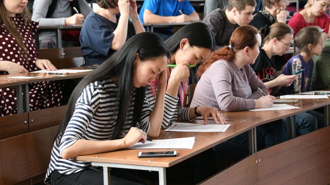 Участники ежегодной образовательной акции по проверке грамотности Тотальный диктант-2019 Участники ежегодной образовательной акции по проверке грамотности Тотальный диктант-2019