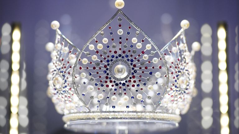 Корона Мисс Россия перед началом финала конкурса Мисс Россия 2019 Корона Мисс Россия перед началом финала конкурса Мисс Россия 2019