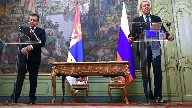 Встреча глав МИД РФ и Сербии С. Лаврова и И. Дачича Встреча глав МИД РФ и Сербии С. Лаврова и И. Дачича