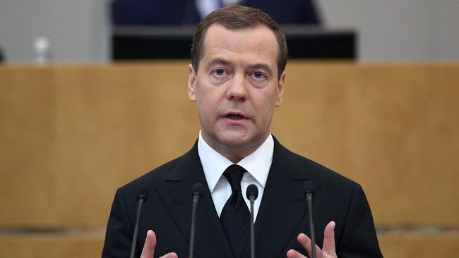 Председатель правительства РФ Дмитрий Медведев выступает в Государственной Думе РФ. 17 апреля 2019 Председатель правительства РФ Дмитрий Медведев выступает в Государственной Думе РФ. 17 апреля 2019