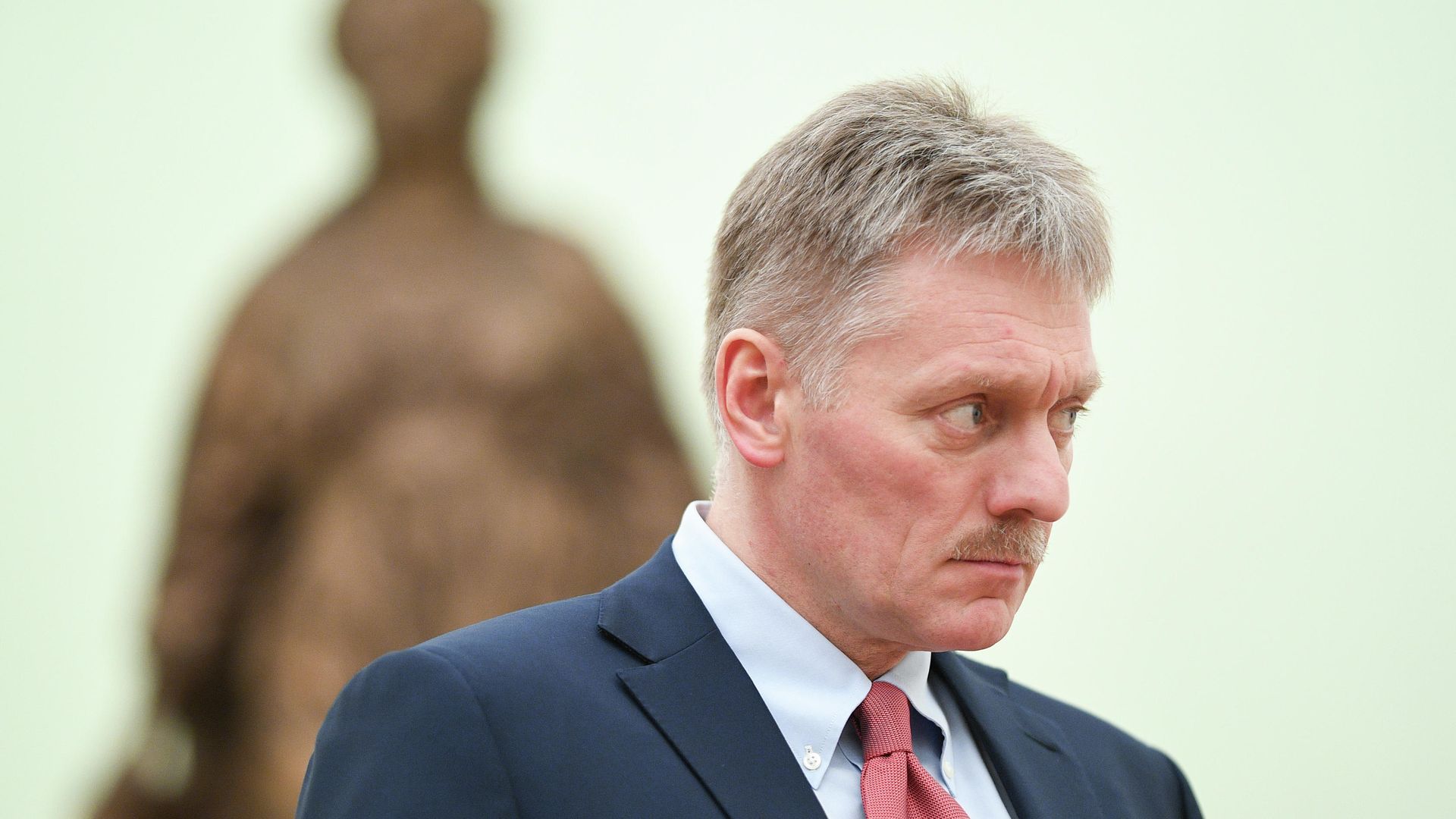Заместитель руководителя администрации президента – пресс-секретарь президента РФ Дмитрий Песков - РИА Новости, 1920, 30.04.2025