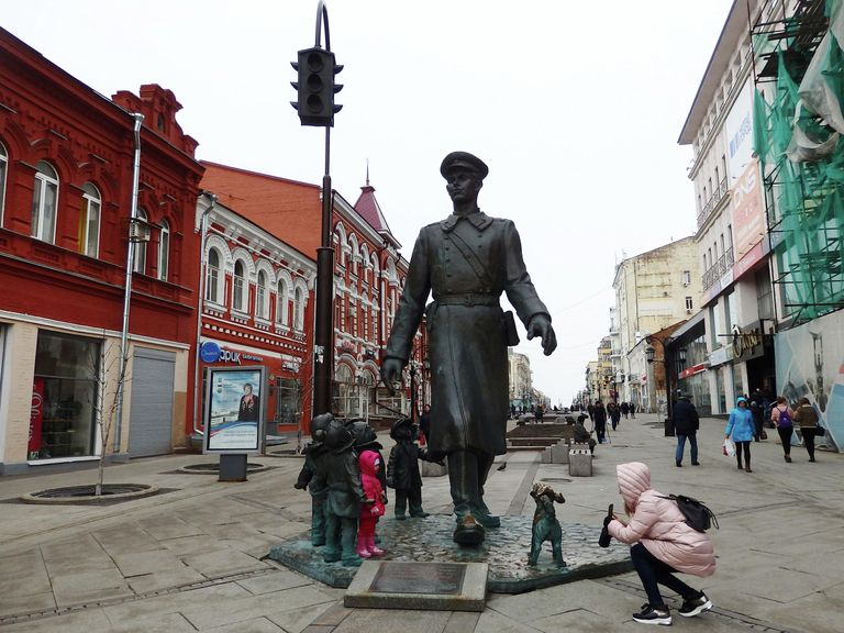 Памятник Дяде Степе, Самара Памятник Дяде Степе, Самара