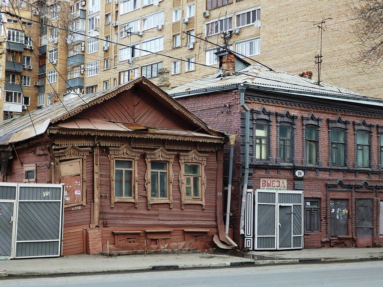 Одна из улиц, Самара Одна из улиц, Самара