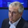 Глава Республики Крым Сергей Аксёнов дает интервью на стенде МИА Россия сегодня в рамках Ялтинского международного экономического форума. 19 апреля 2019 Глава Республики Крым Сергей Аксёнов дает интервью на стенде МИА Россия сегодня в рамках Ялтинского международного экономического форума. 19 апреля 2019