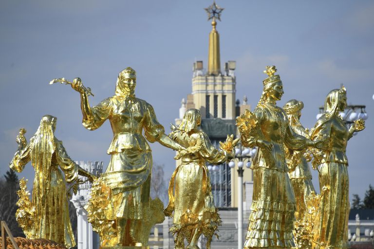 Фонтан Дружба народов на ВДНХ Фонтан Дружба народов на ВДНХ