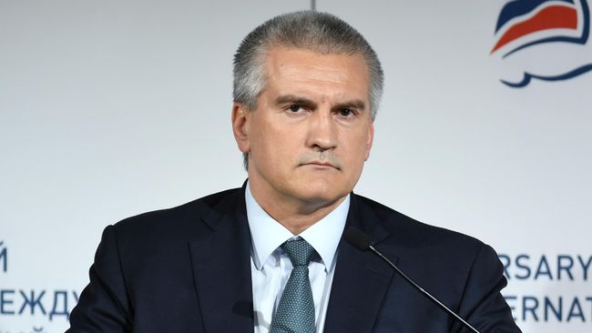 Глава Республики Крым Сергей Аксёнов на Ялтинском международном экономическом форуме Глава Республики Крым Сергей Аксёнов на Ялтинском международном экономическом форуме
