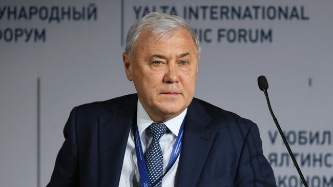 Депутат Государственной Думы РФ, президент Ассоциации региональных банков России Анатолий Аксаков на Ялтинском международном экономическом форуме Депутат Государственной Думы РФ, президент Ассоциации региональных банков России Анатолий Аксаков на Ялтинском международном экономическом форуме