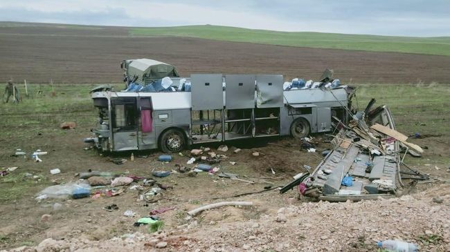 На месте ДТП с участием пассажирского автобуса в Жамбылской области Казахстана. 20 апреля 2019
На месте ДТП с участием пассажирского автобуса в Жамбылской области Казахстана. 20 апреля 2019