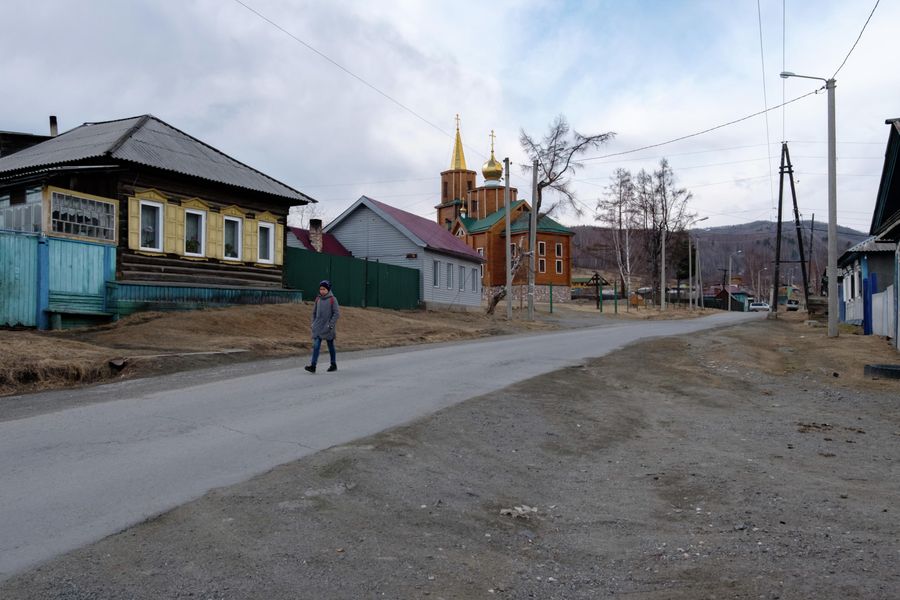 Все дома за редким исключением в поселке Култук выстроены еще в прошлом веке Все дома за редким исключением в поселке Култук выстроены еще в прошлом веке