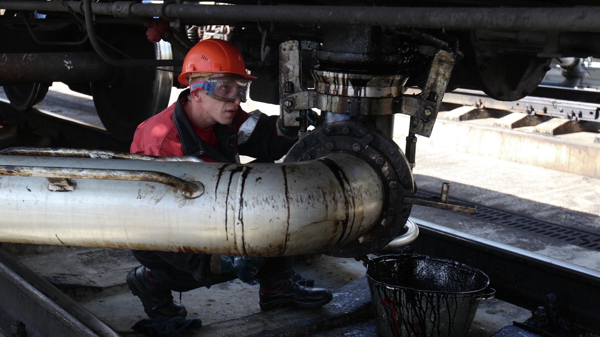 Цистерна с нефтепродуктами Цистерна с нефтепродуктами - РИА Новости, 1920, 22.03.2021