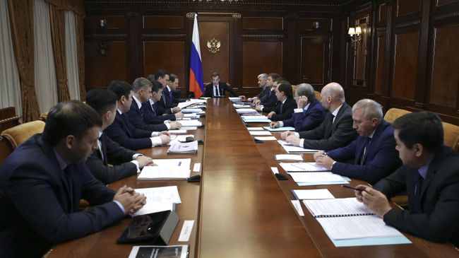 Председатель правительства РФ Дмитрий Медведев проводит заседание правительственной комиссии по импортозамещению. 24 апреля 2019 Председатель правительства РФ Дмитрий Медведев проводит заседание правительственной комиссии по импортозамещению. 24 апреля 2019