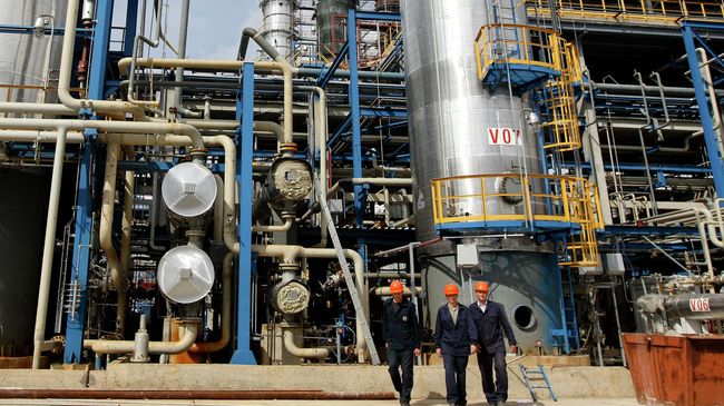 Нефтеперерабатывающий завод Нафтан в Новополоцке Нефтеперерабатывающий завод Нафтан в Новополоцке